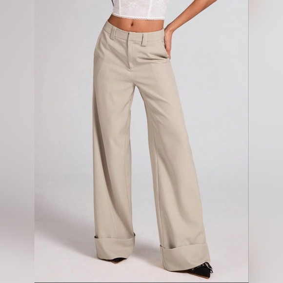 SHEIN Pants - NWT SHEIN BAE Women's Button Pocket Simple Low-Waist Long Cuffed Pants Size 4